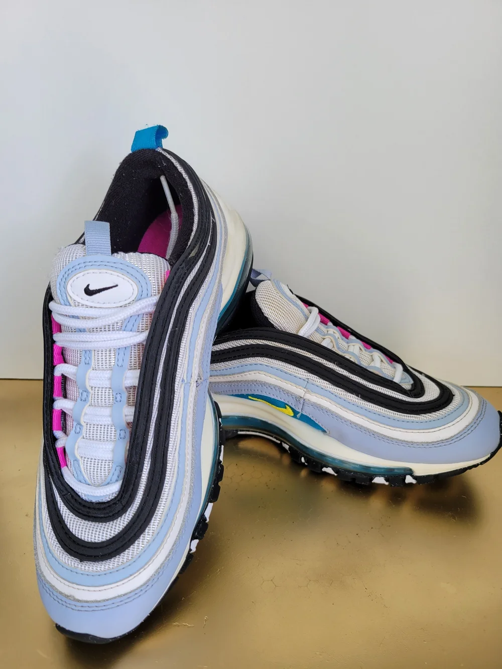 Nike Air Max 97 Sneakers in Light Blue, Black & White Size 4Y Fits Women 5.5